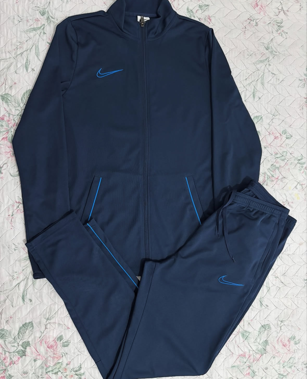 Conjunto NK Academy Dri-FIT Reliquia Blueberry