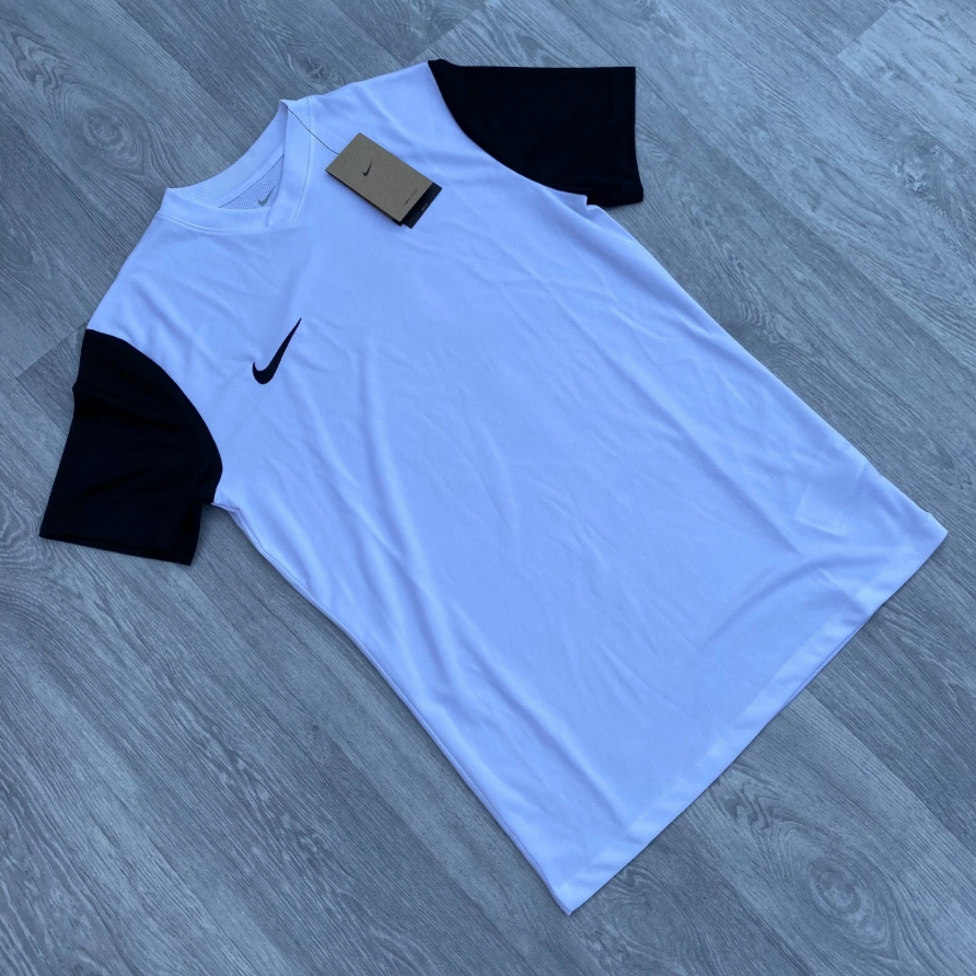 Conjunto NK Dri-Fit Lançamento