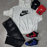 Kit Completo NK Club com 2 Borough, 2 Tênis, Jeans e Blusão