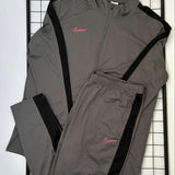 Conjunto NK Academy Dri-FIT