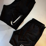 2 Bermudas NK Swoosh