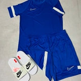 Kit Completo NK Academy com Chinelo Victori One