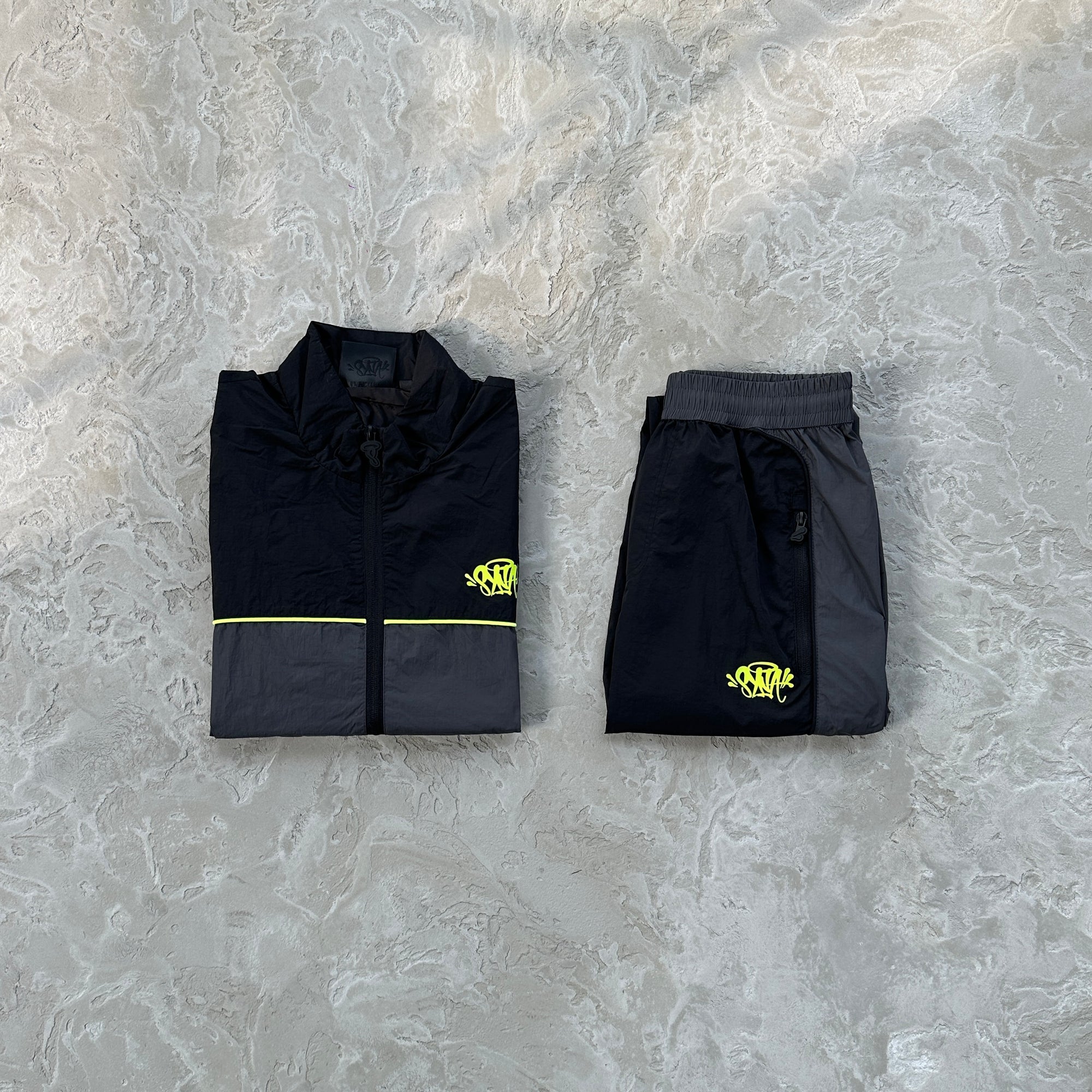 Agasalho Track Suit Syna World