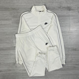 Conjunto NK Tracksuit Relíquia Branco