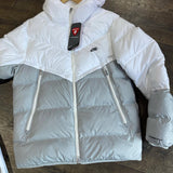 Jaqueta Puffer NK Sportswear