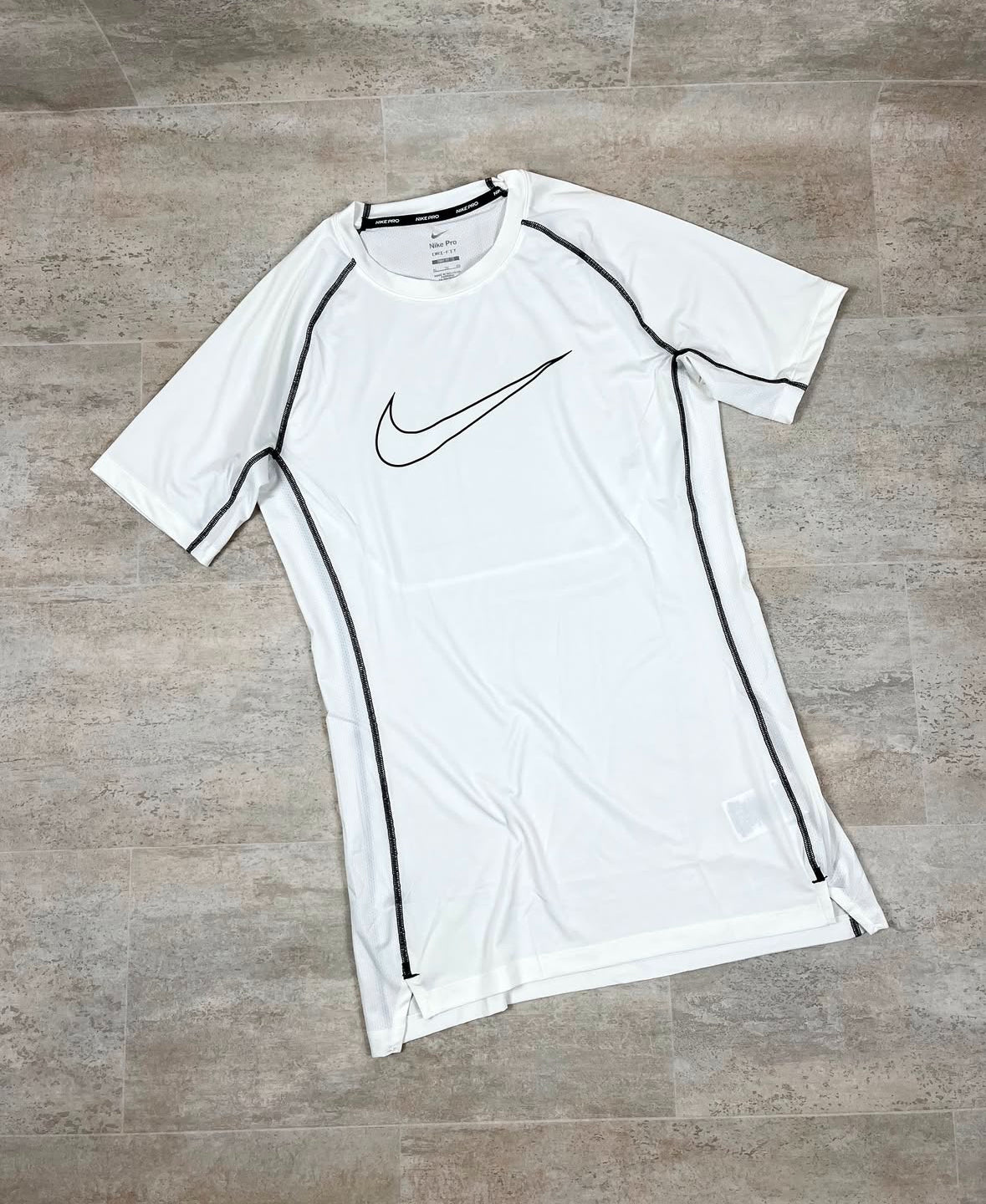 Camiseta NK Dri-FIT Swoosh