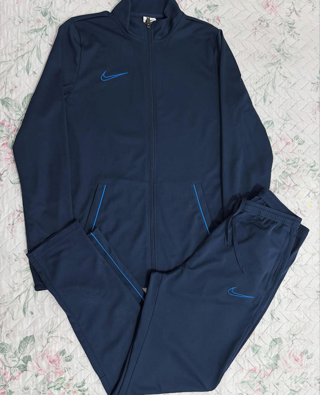 Conjunto NK Academy Dri-FIT Reliquia Blueberry