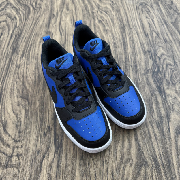 Tênis NK Court Borough Low