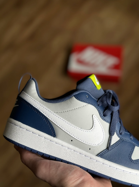 Tênis NK Court Borough Low 2