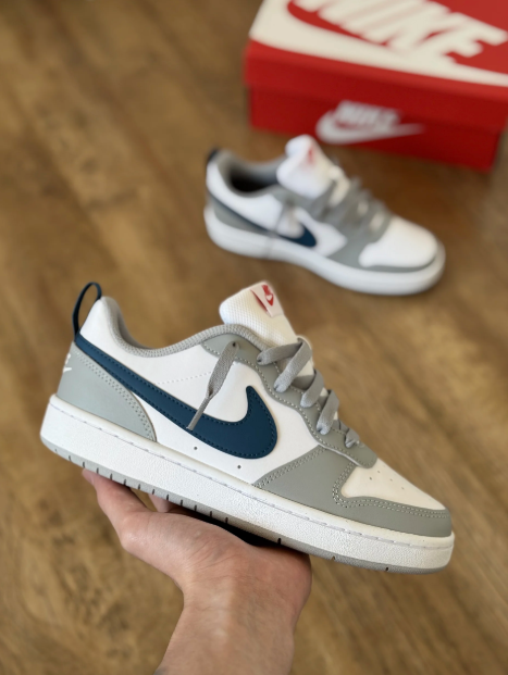 Tênis NK Court Borough Low