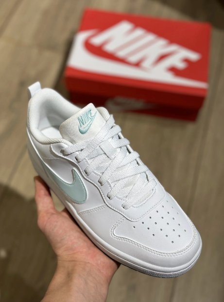 Tênis NK Court Borough Low Recraft