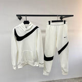 Conjunto NK Swoosh