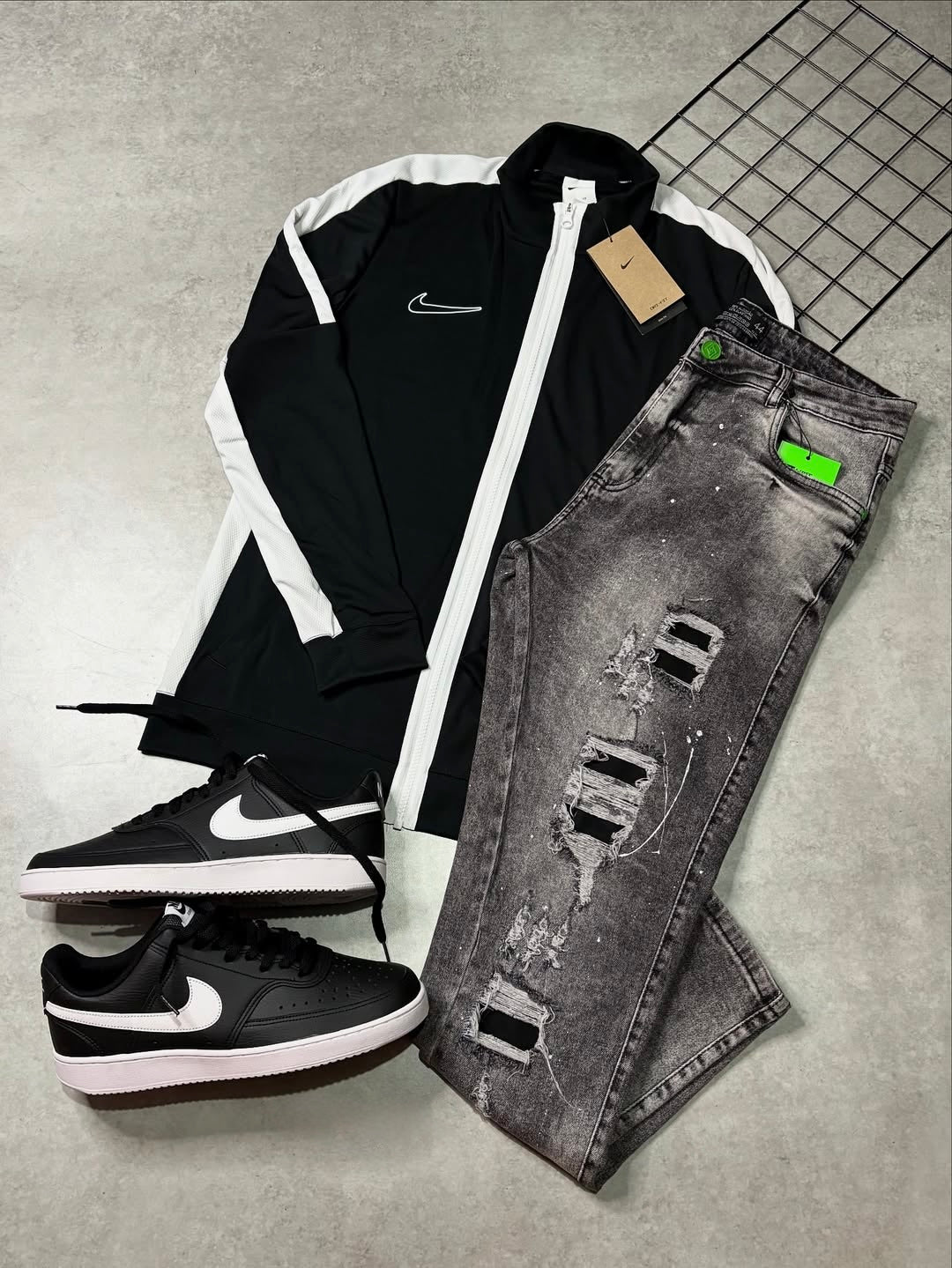 Kit Completo NK Academy 23 com Jaqueta, Jeans e Tênis