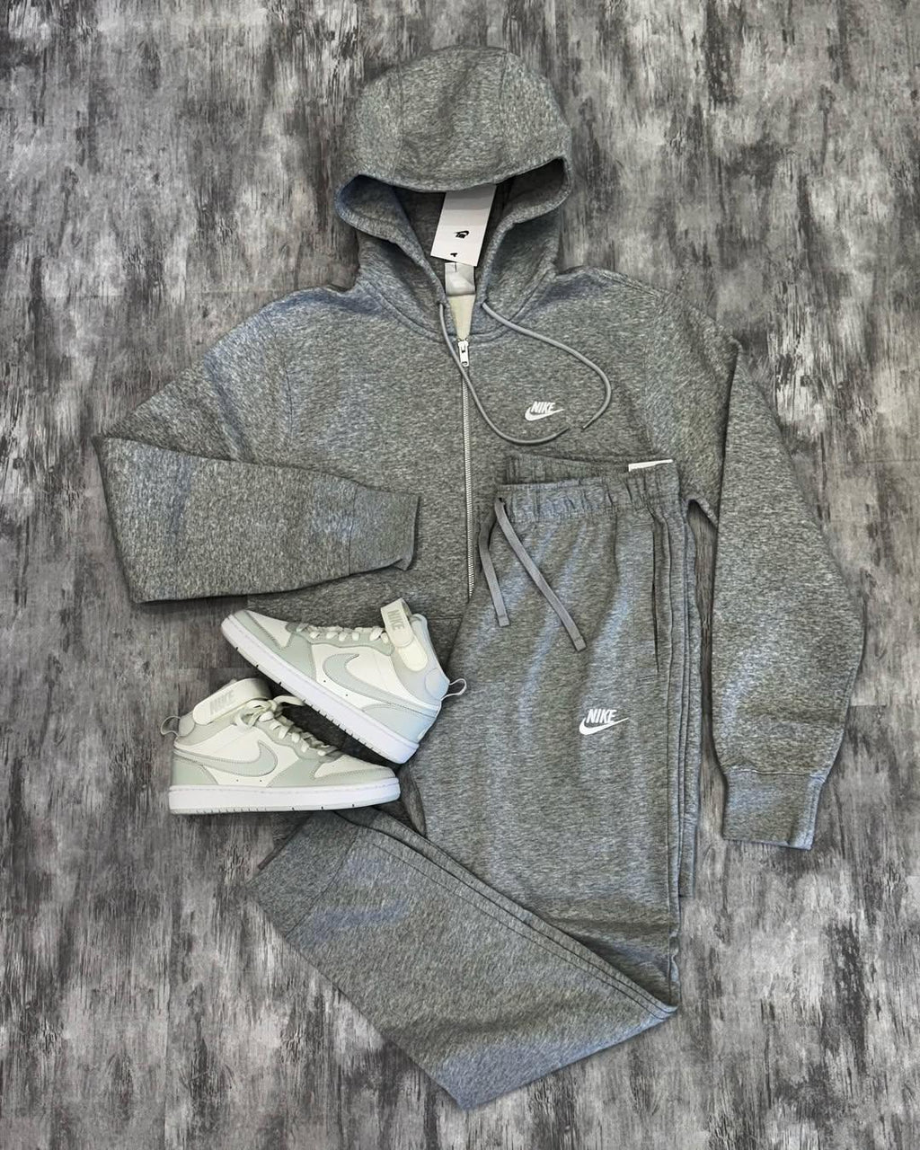 Kit Completo NK Club com Tênis NK Borough High