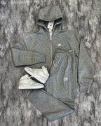 Kit Completo NK Club com Tênis NK Borough High