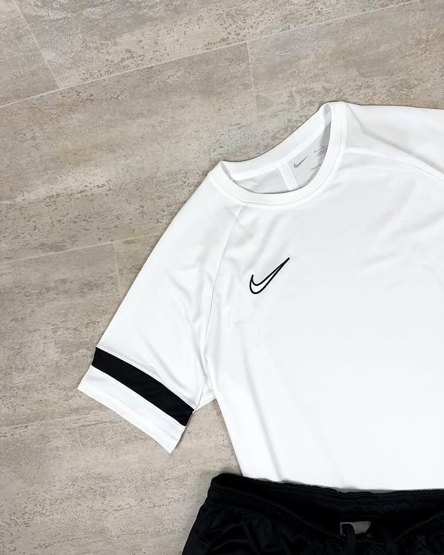 Kit NK Academy Completo com Victori One