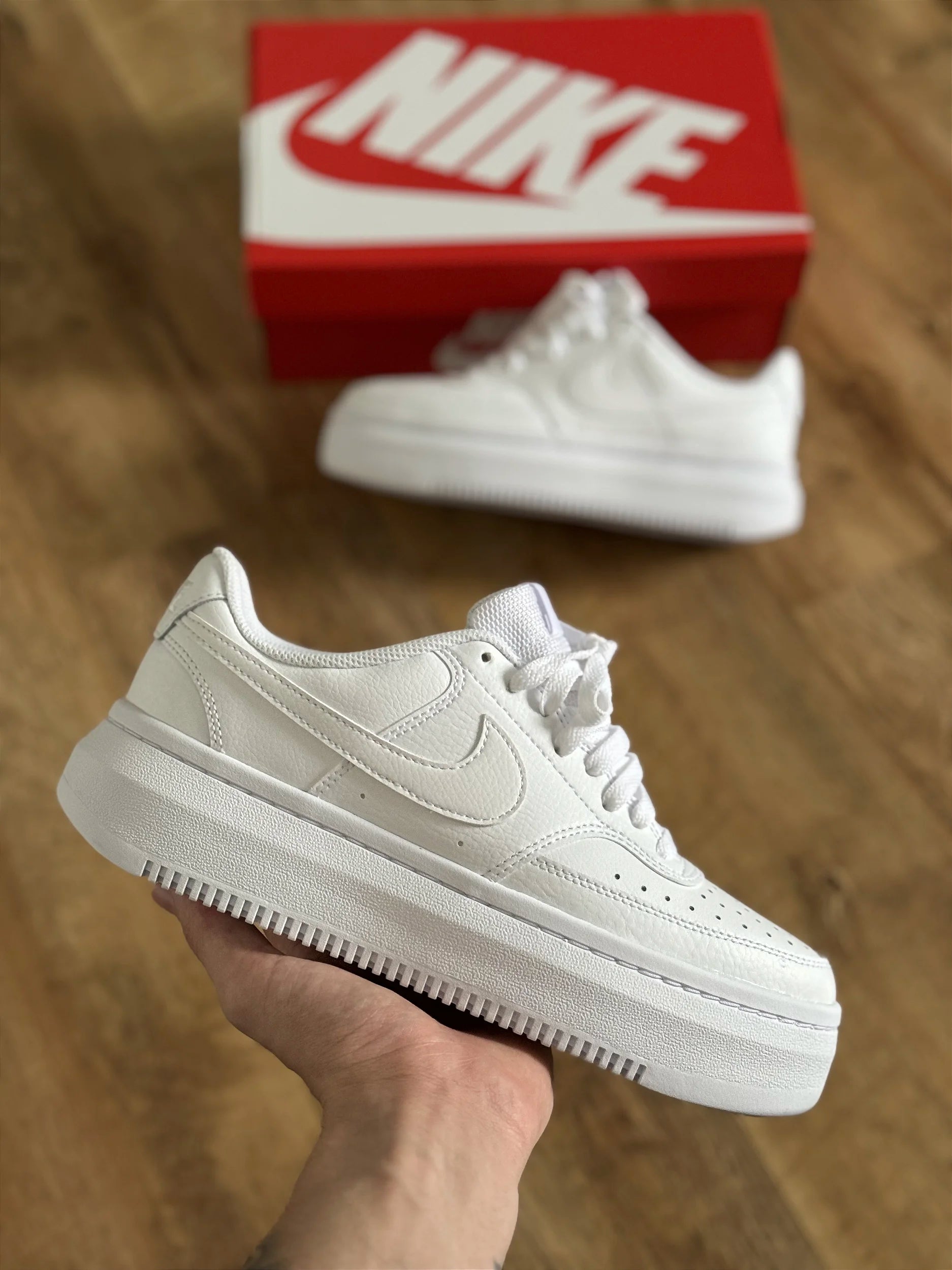 Tênis NK Court Vision Alta